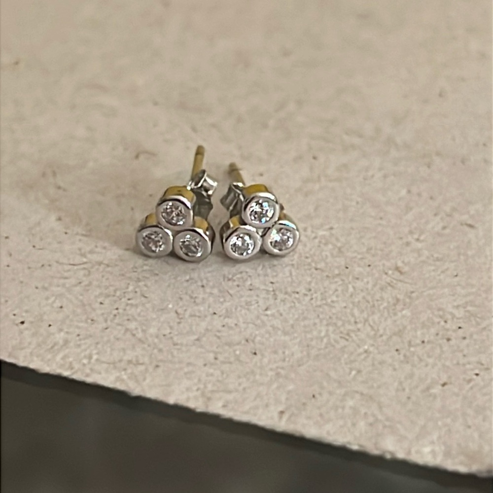Sterling forever cz triple stud